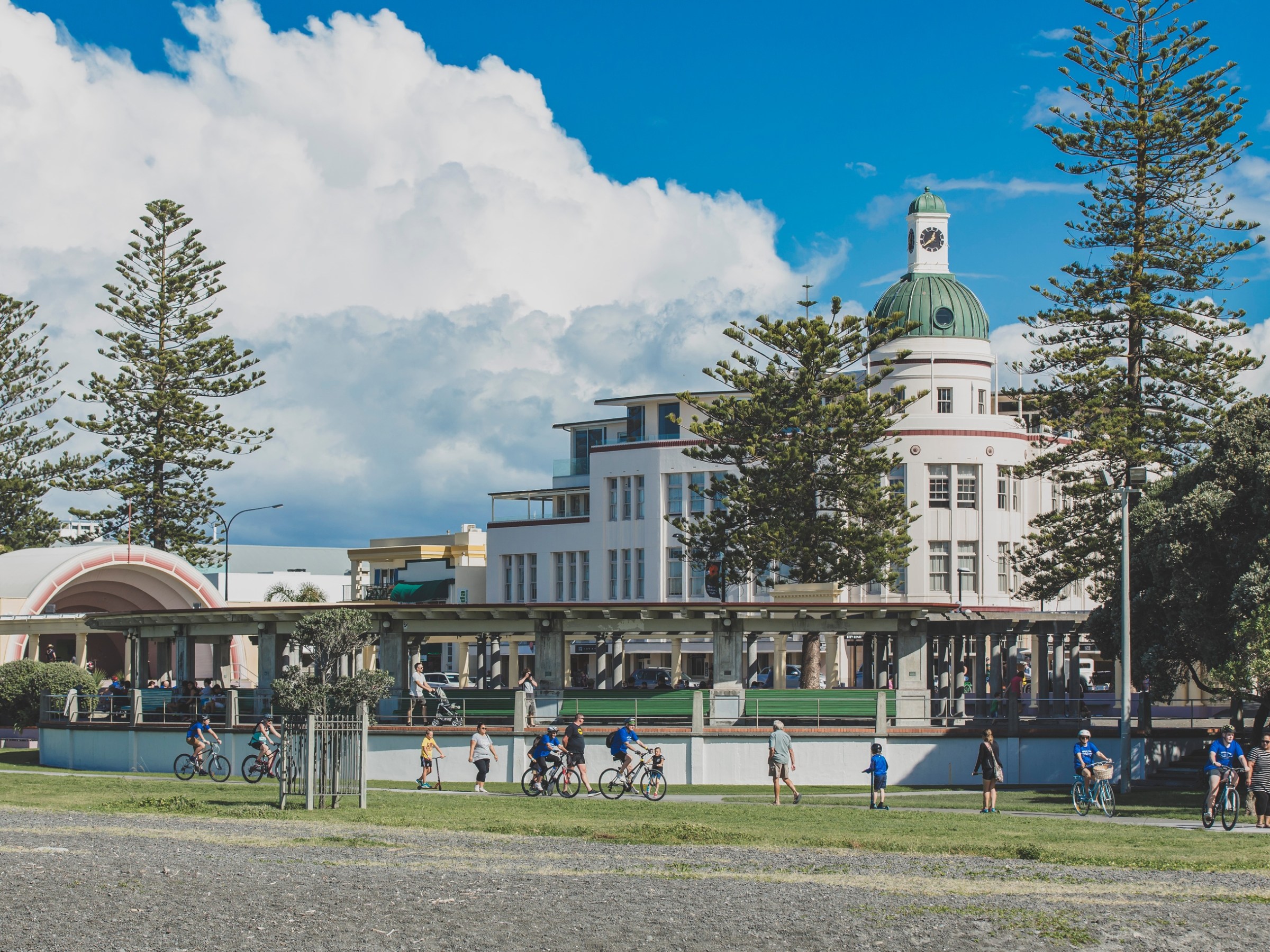 Cyclers rest at the park